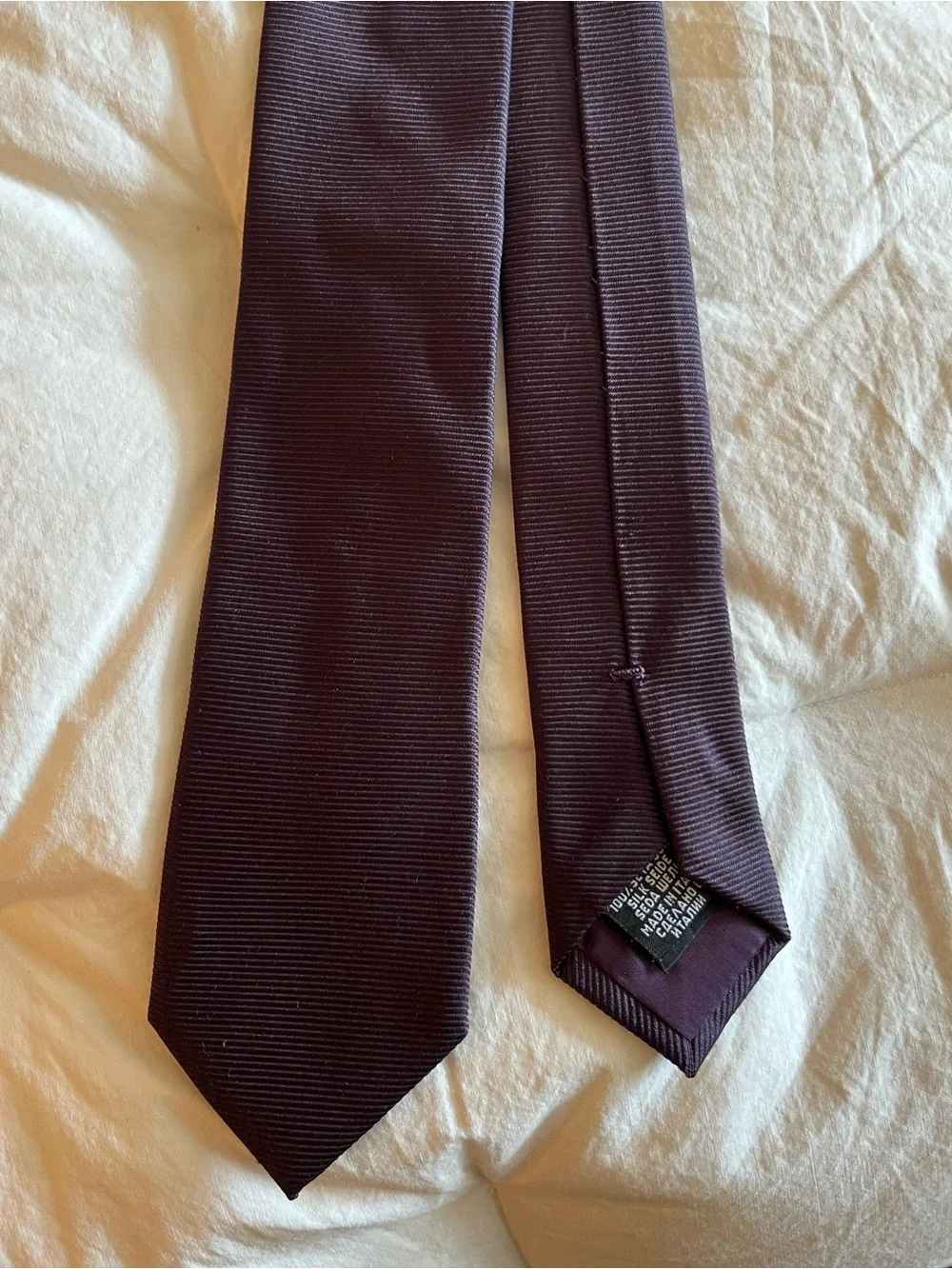 BOSS Hugo Boss Dark Purple 100% Silk Tie Made in Italy